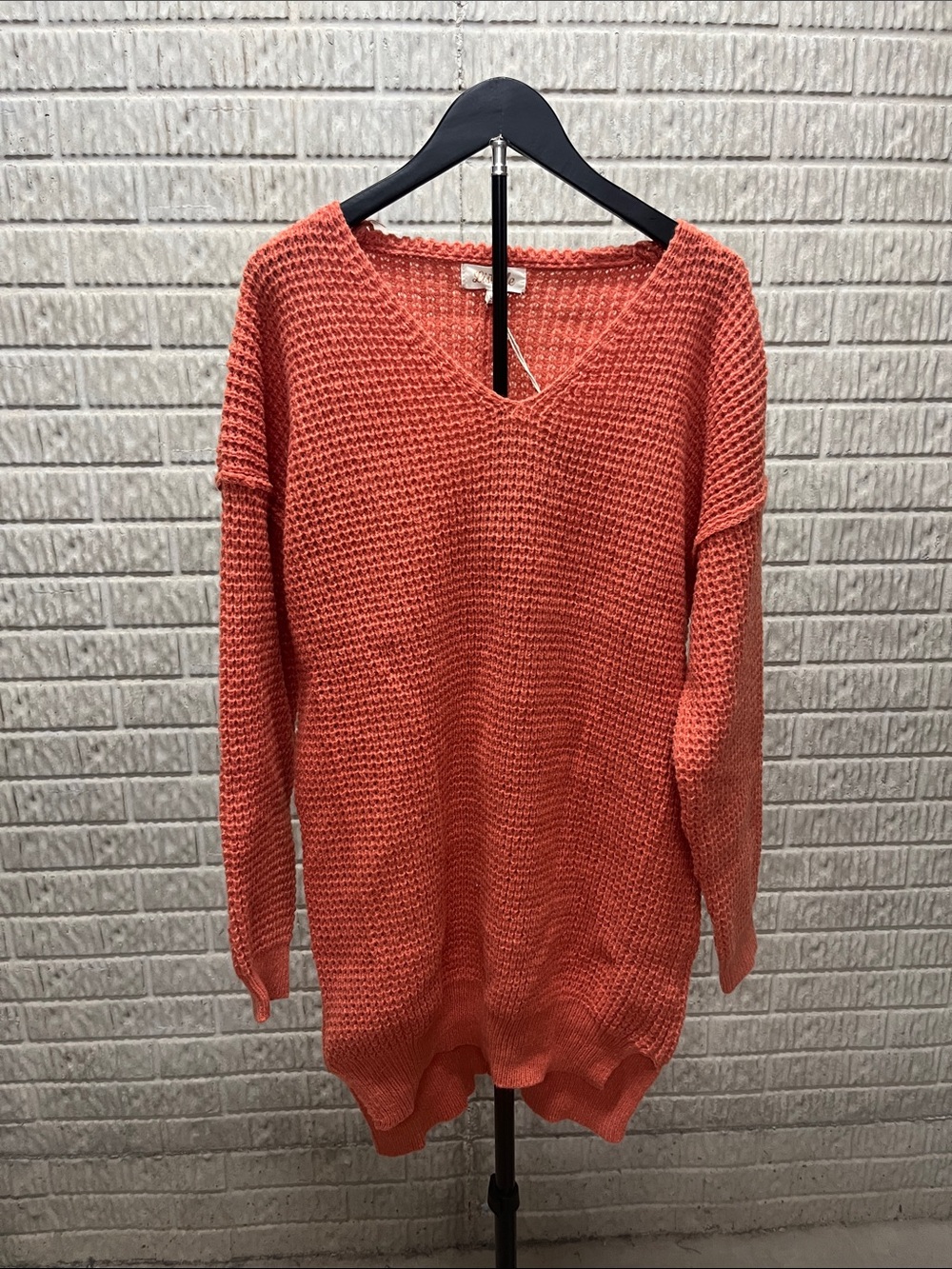 Listicle Coral V-Neck Chunky Knit Sweater